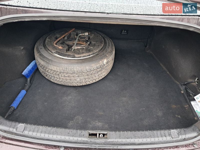 Седан Hyundai Sonata 2007 в Хотине