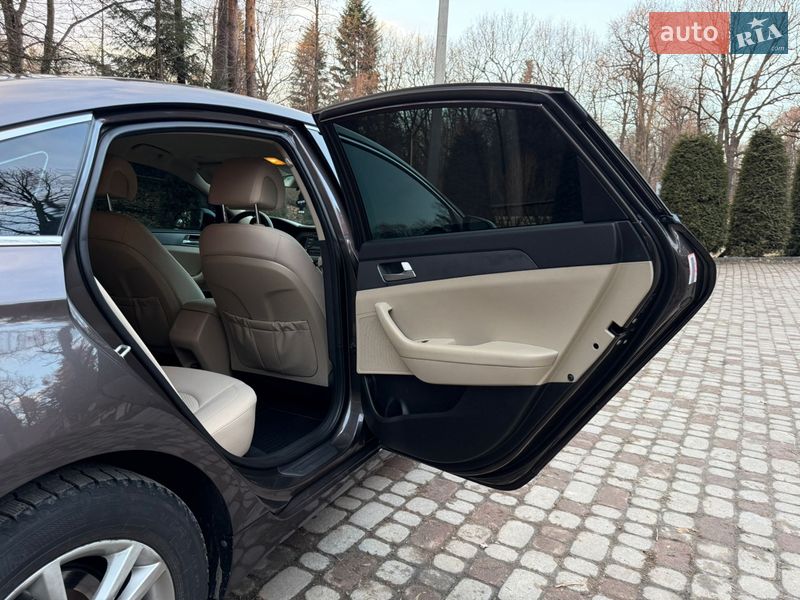 Седан Hyundai Sonata 2016 в Трускавце