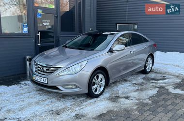 Седан Hyundai Sonata 2011 в Чернівцях