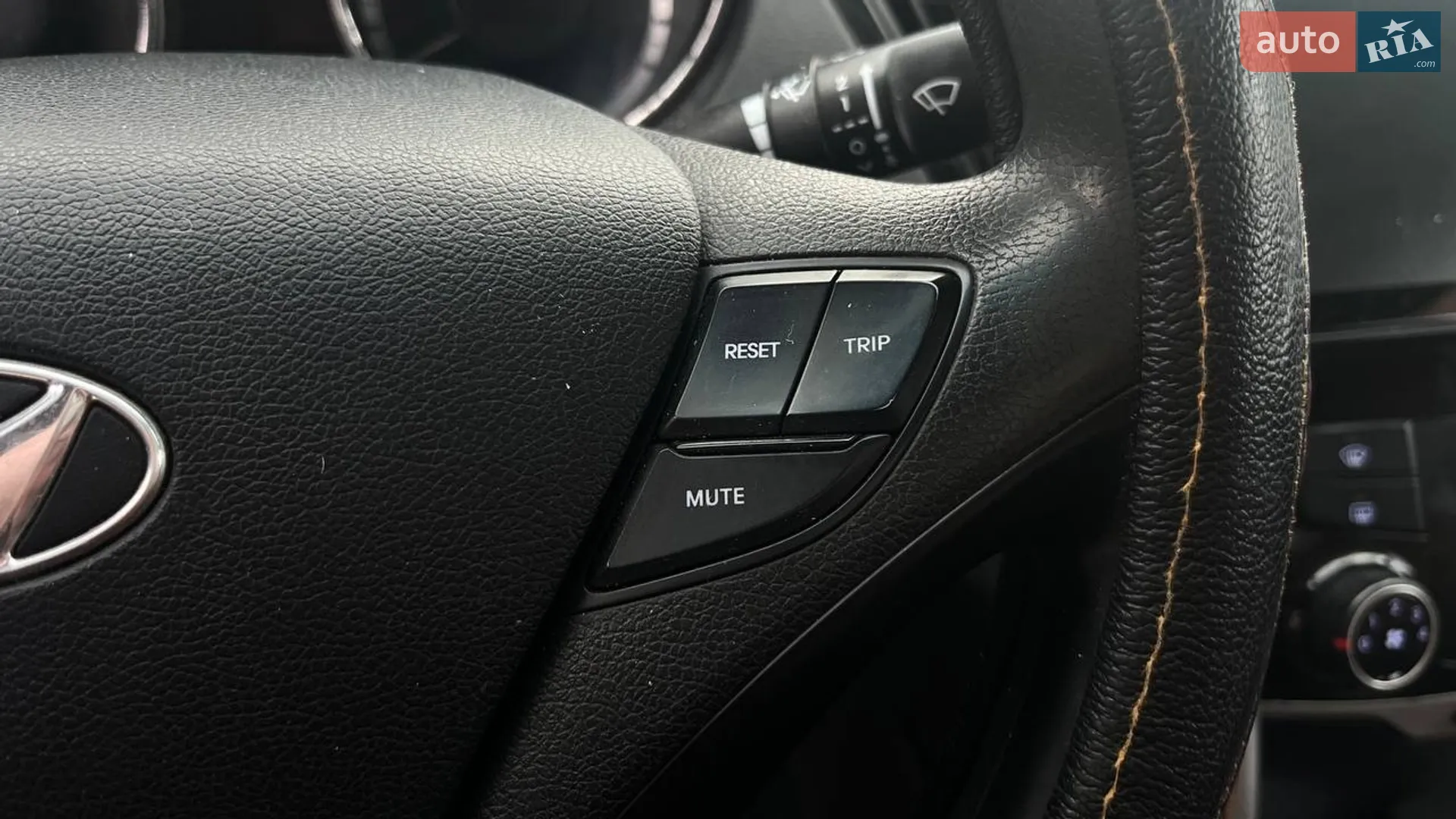 2012 Hyundai Sonata - мініатюра 12