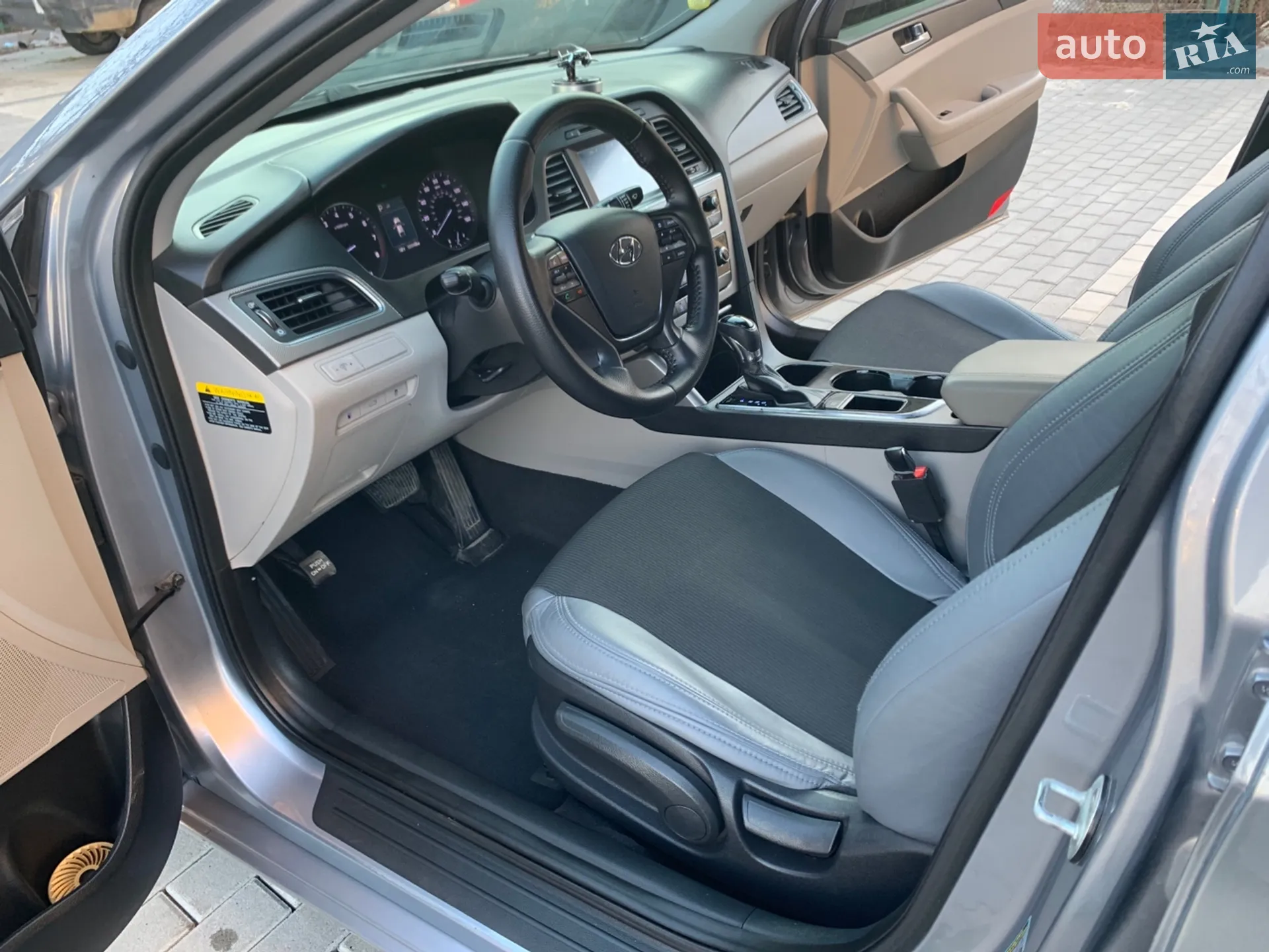 2015 Hyundai Sonata - мініатюра 15