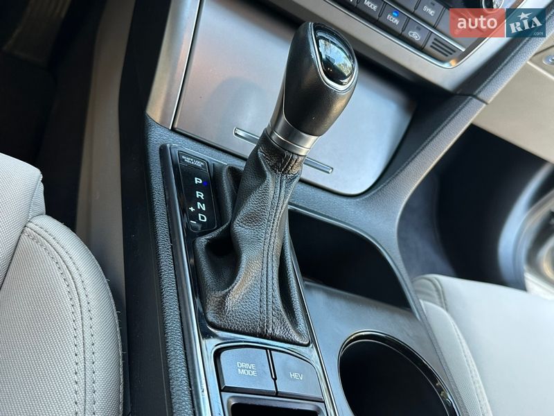 Седан Hyundai Sonata 2016 в Дрогобыче фото 77 Седан Hyundai Sonata 2016 в Дрогобыче