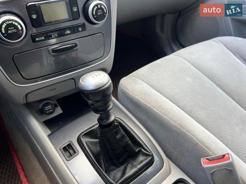 Седан Hyundai Sonata 2006 в Киеве фото 15 Седан Hyundai Sonata 2006 в Киеве