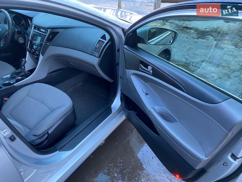 Седан Hyundai Sonata 2014 в Житомире