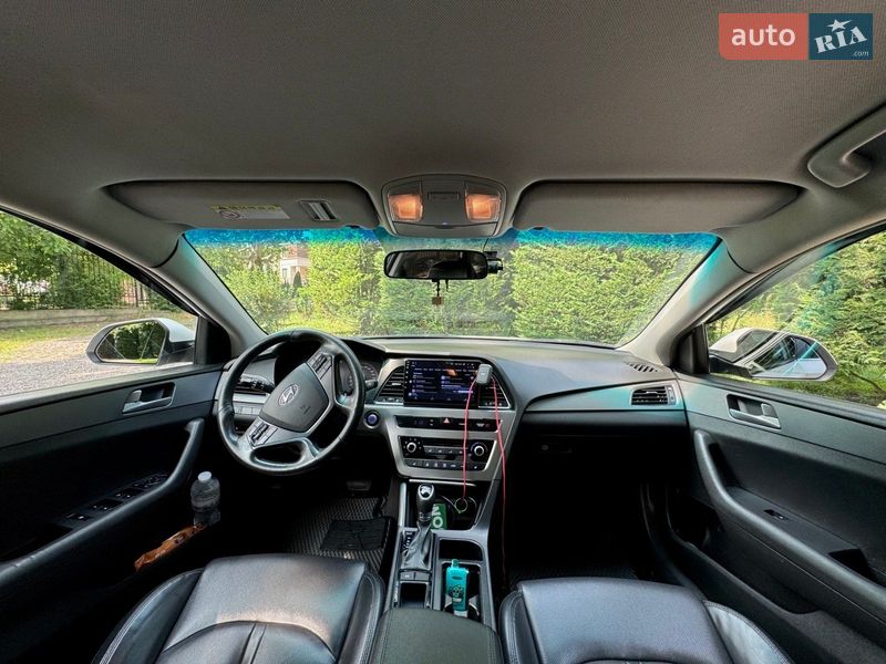 Седан Hyundai Sonata 2016 в Одессе