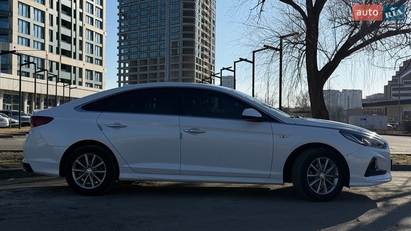 Седан Hyundai Sonata 2018 в Днепре
