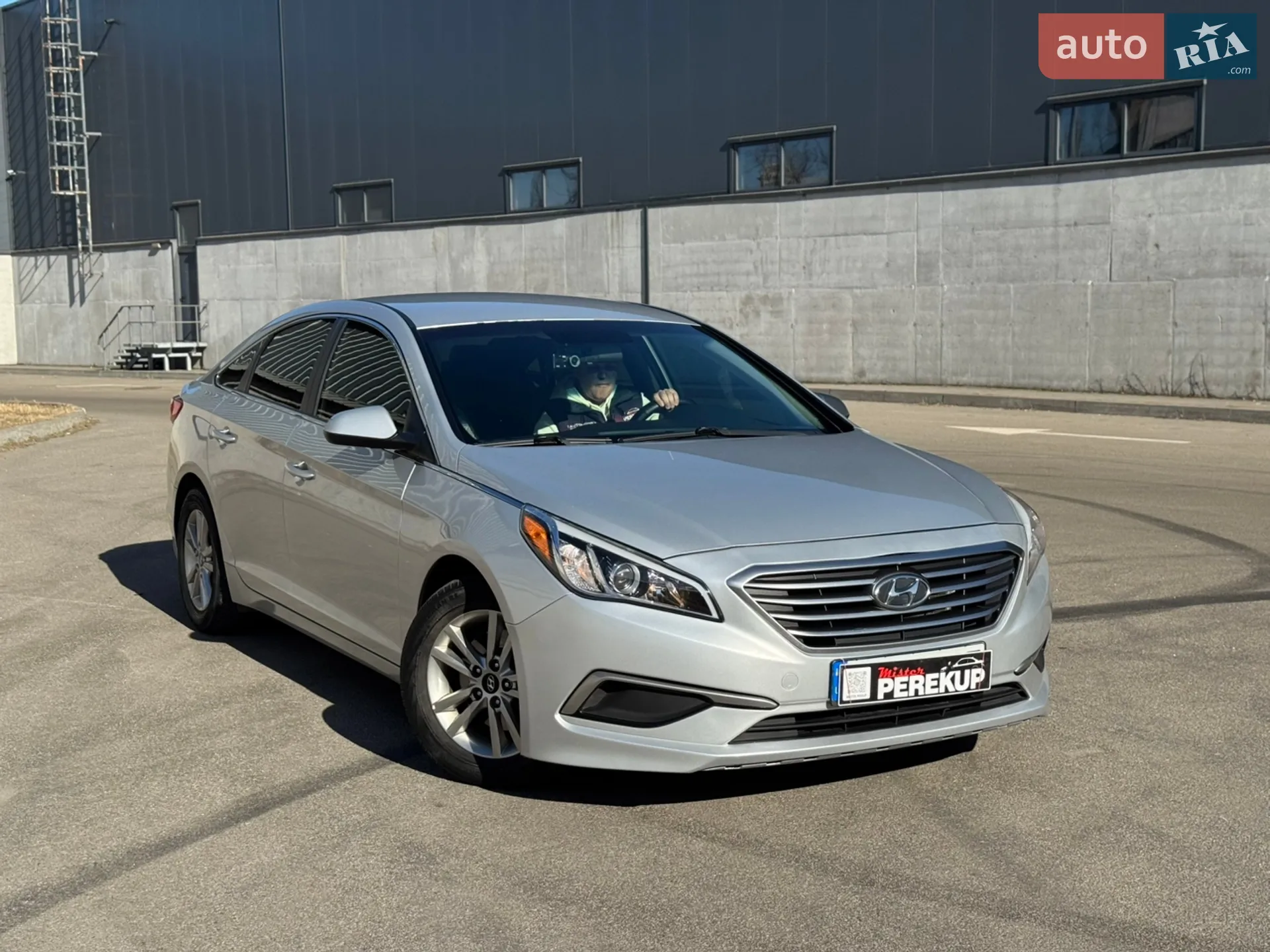2016 Hyundai Sonata - мініатюра 3