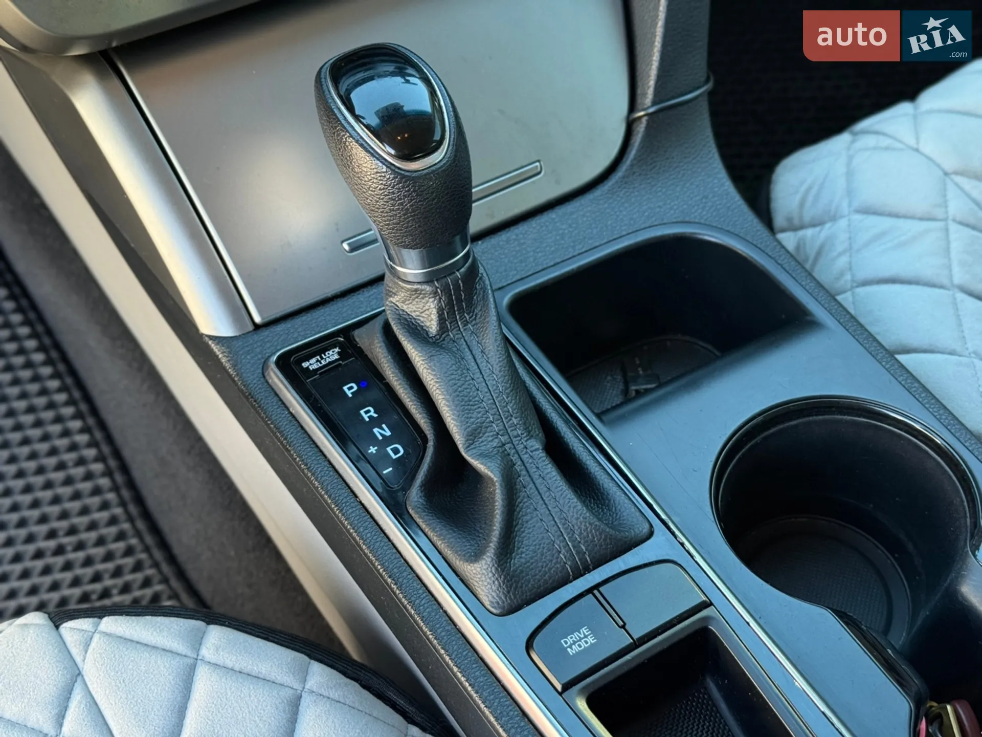 2016 Hyundai Sonata - мініатюра 20