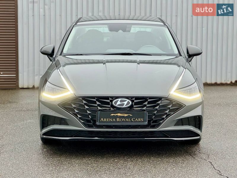 Седан Hyundai Sonata 2022 в Киеве