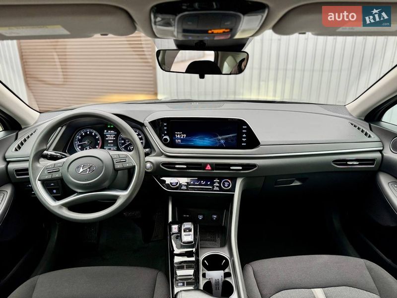 Седан Hyundai Sonata 2022 в Киеве