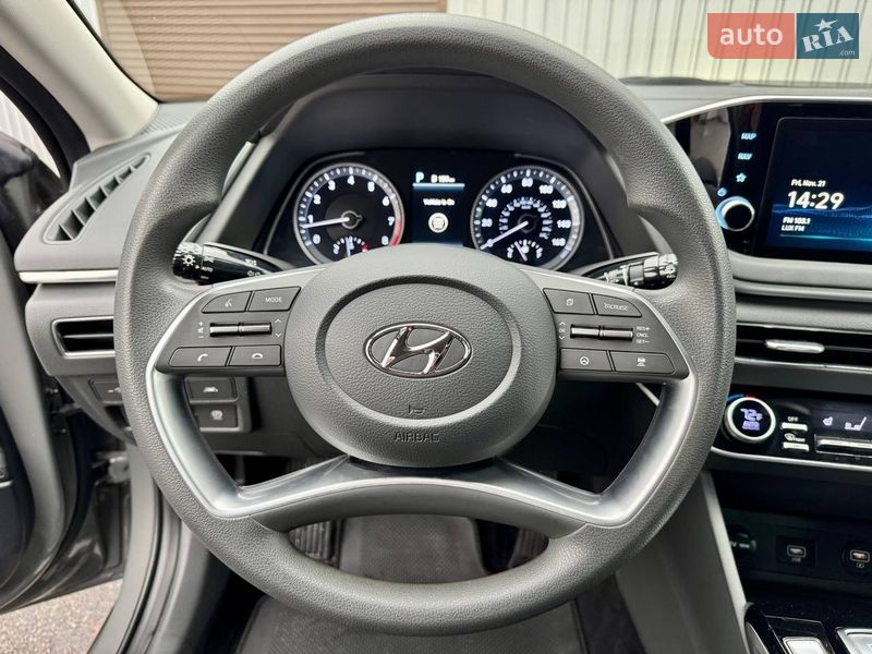 Седан Hyundai Sonata 2022 в Киеве