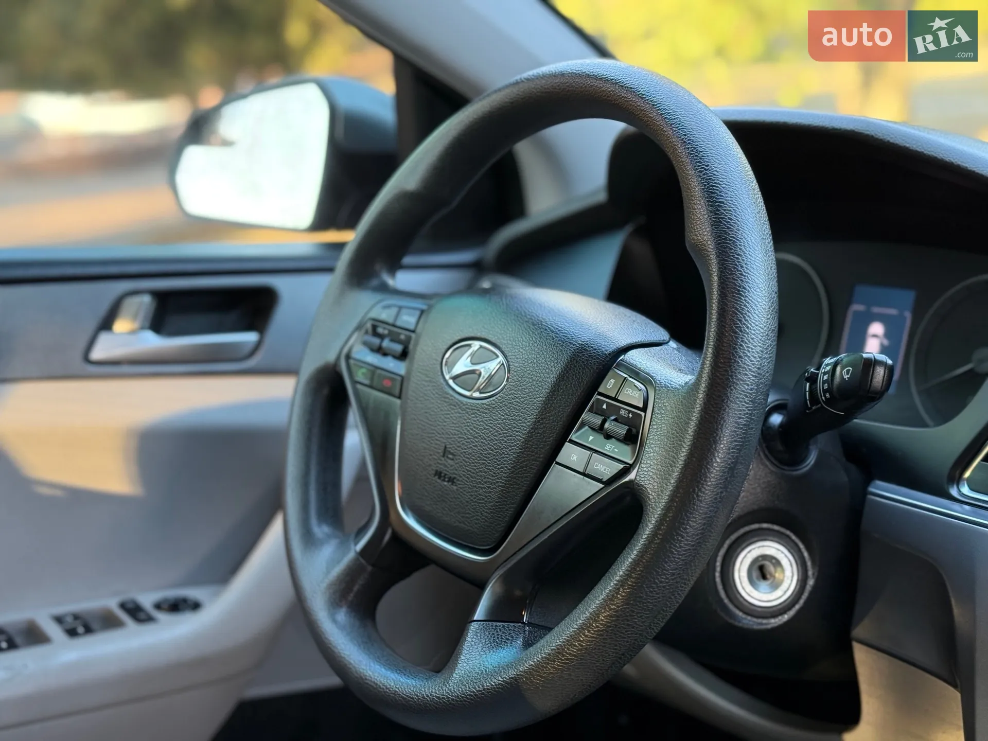 2016 Hyundai Sonata - мініатюра 38