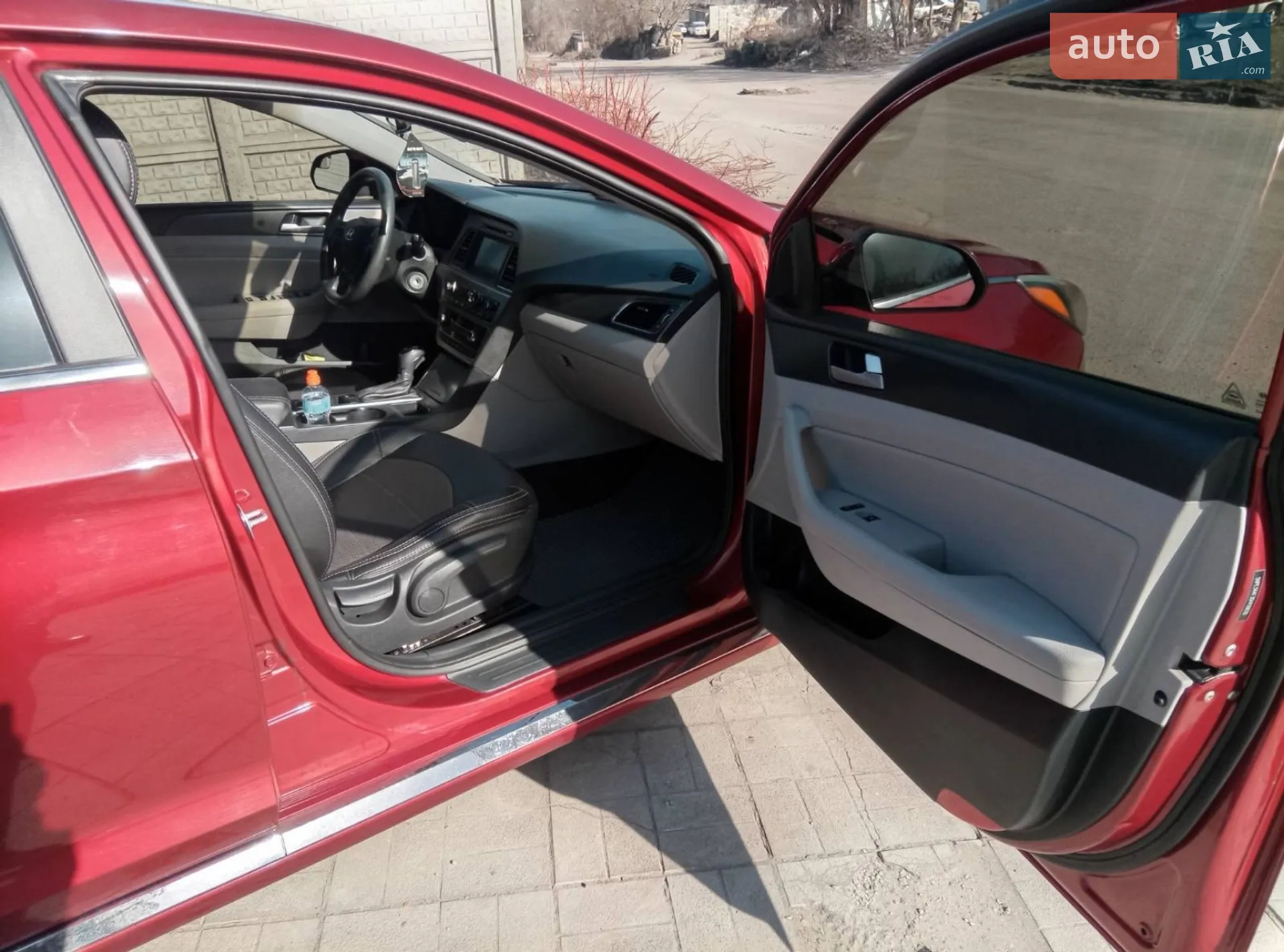 2016 Hyundai Sonata - мініатюра 14