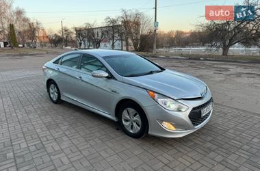 Седан Hyundai Sonata 2015 в Чернігові