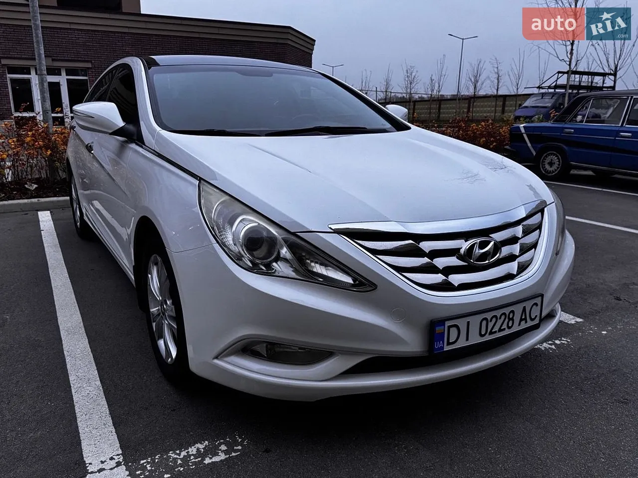 2010 Hyundai Sonata - мініатюра 5