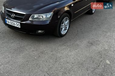Седан Hyundai Sonata 2006 в Киеве