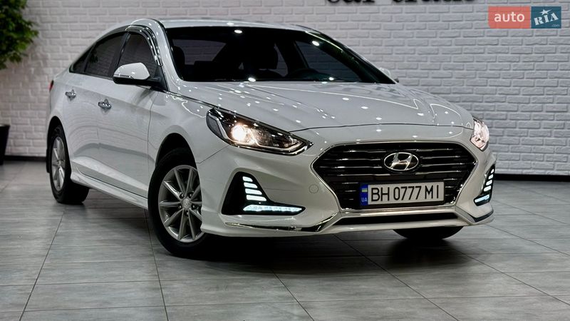 Седан Hyundai Sonata 2018 в Одессе
