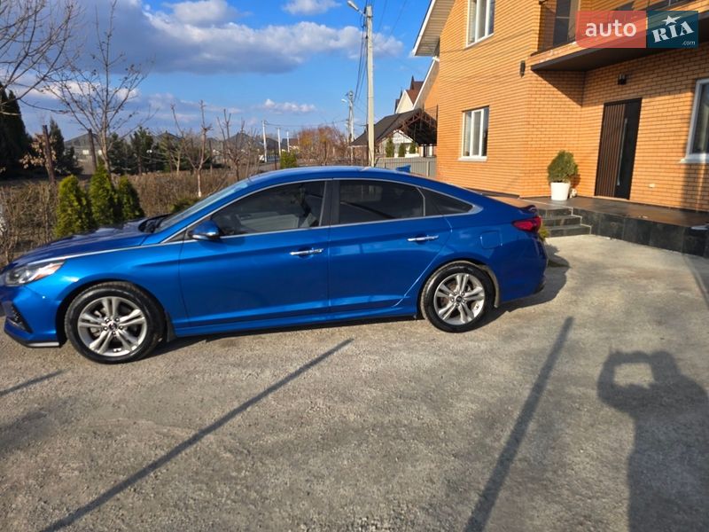 Седан Hyundai Sonata 2017 в Киеве