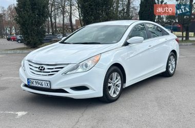 Седан Hyundai Sonata 2012 в Ровно