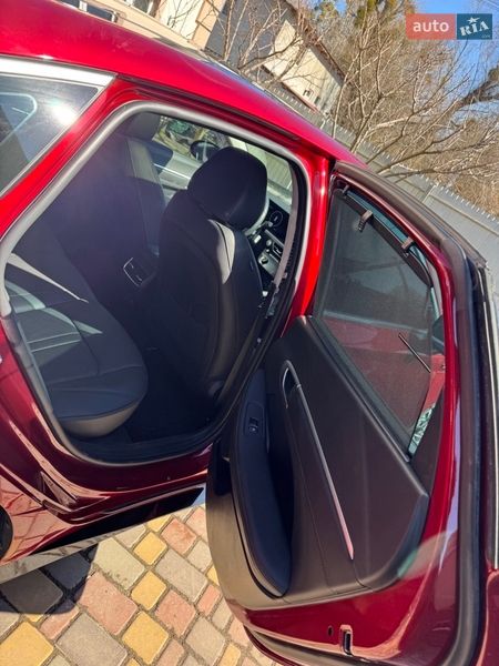 Седан Hyundai Sonata 2024 в Києві