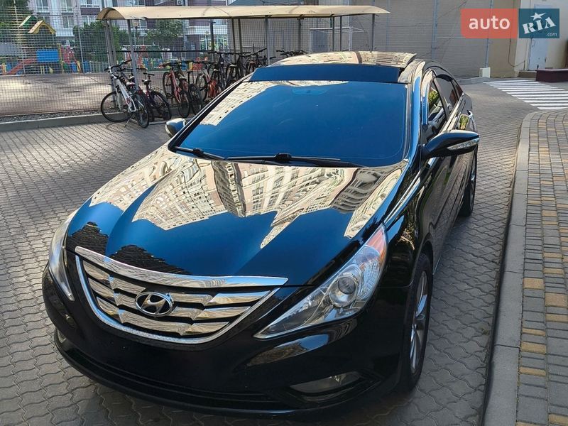 Hyundai Sonata 2012