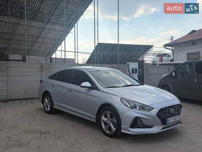 Седан Hyundai Sonata 2017 в Львове фото Седан Hyundai Sonata 2017 в Львове