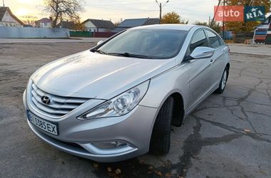 Седан Hyundai Sonata 2011 в Гадячі