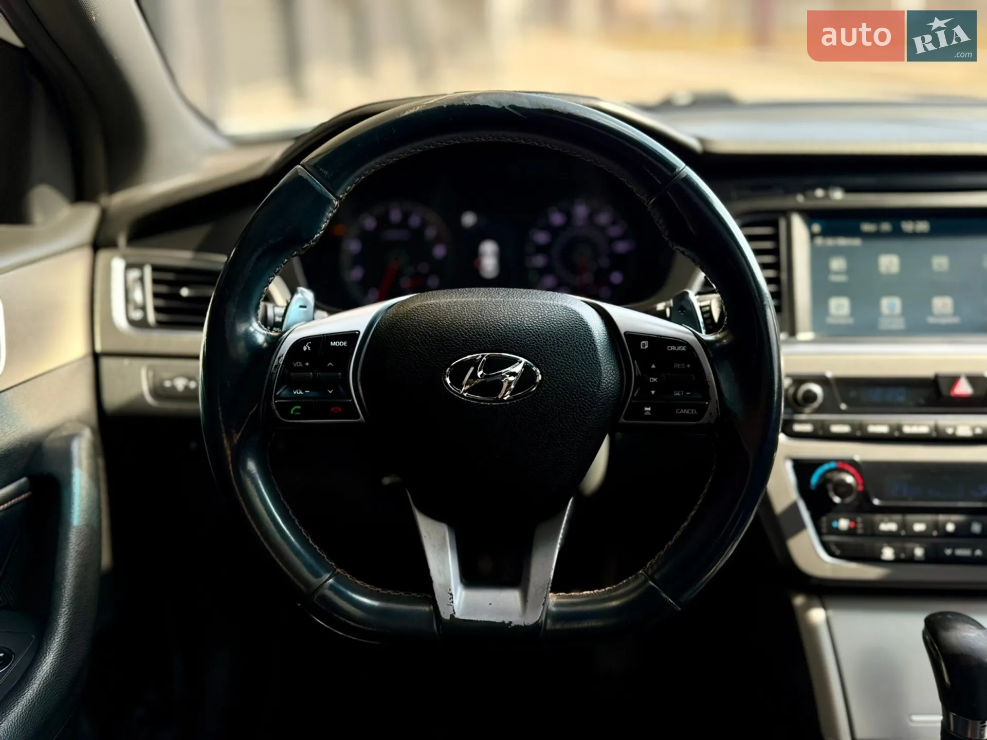 2014 Hyundai Sonata - мініатюра 19