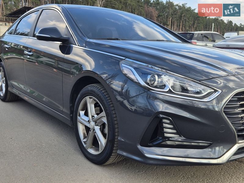 Седан Hyundai Sonata 2018 в Киеве