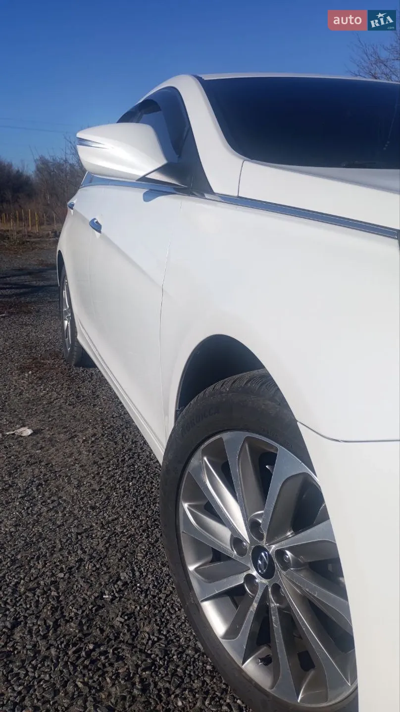 2013 Hyundai Sonata - мініатюра 8