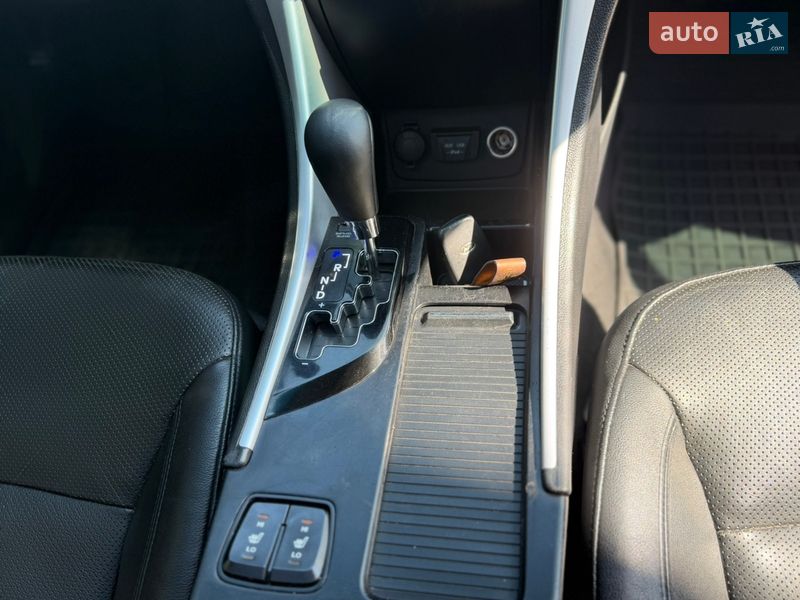 Седан Hyundai Sonata 2011 в Одессе фото 36 Седан Hyundai Sonata 2011 в Одессе
