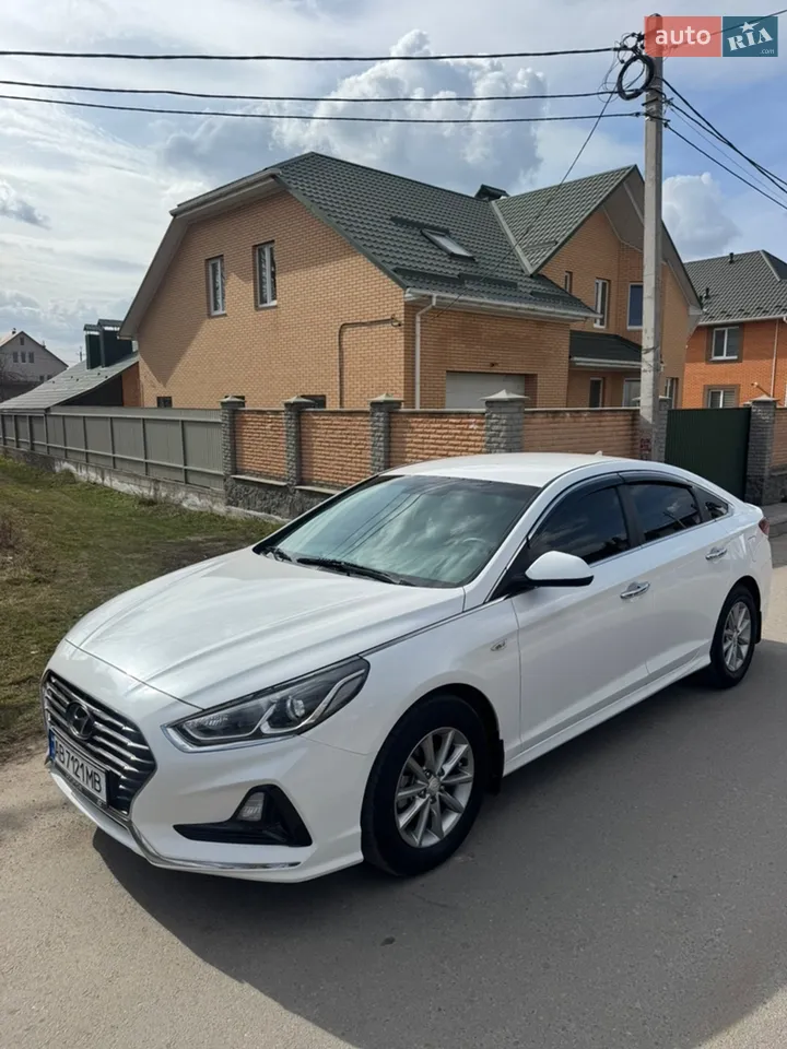 2017 Hyundai Sonata - мініатюра 19