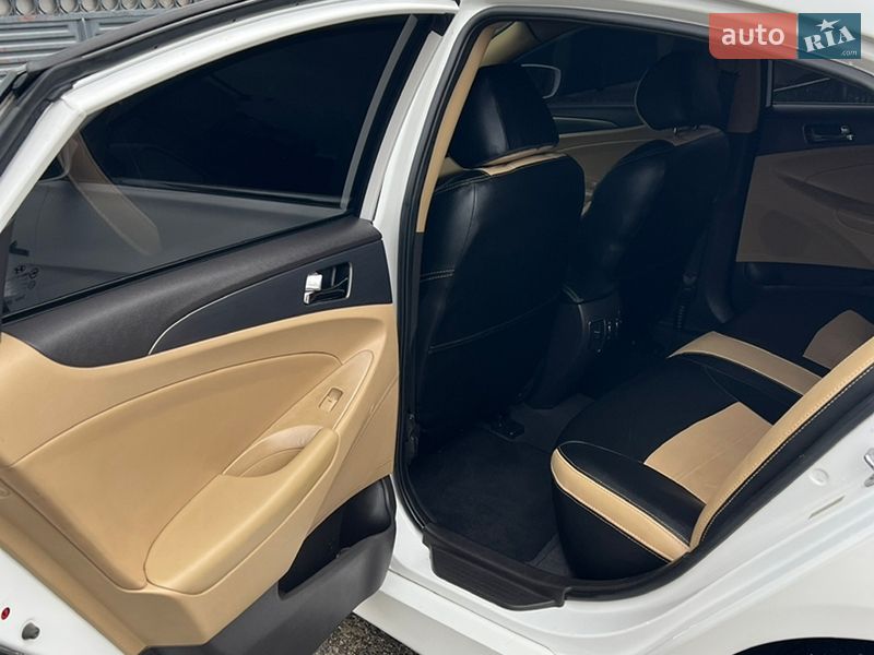 Седан Hyundai Sonata 2011 в Одессе