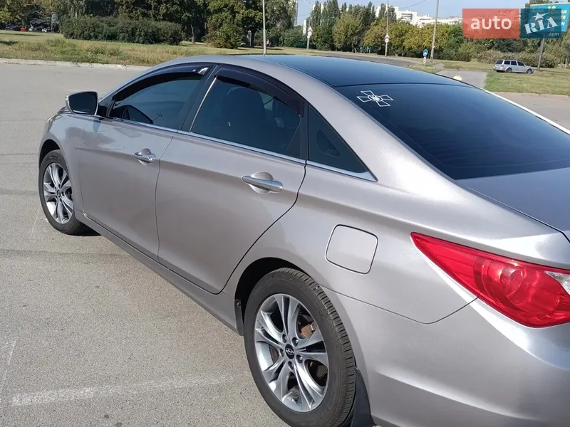 Hyundai Sonata 2010 VIN KMHEC41CBBA227259 фото оголошення 2 з 44