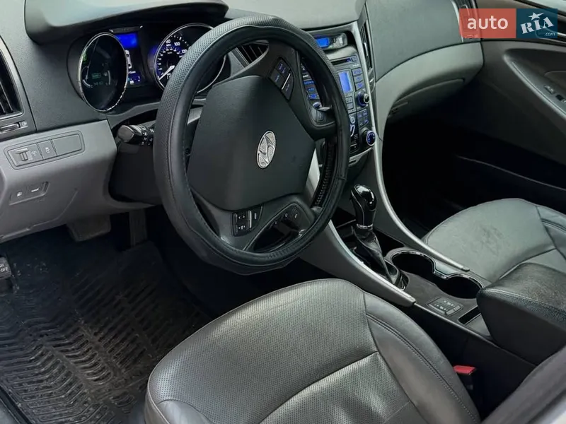 Hyundai Sonata 2012 VIN KMHEC4A45CA044107 фото оголошення 6 з 46
