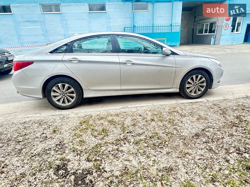 Седан Hyundai Sonata 2014 в Харькове