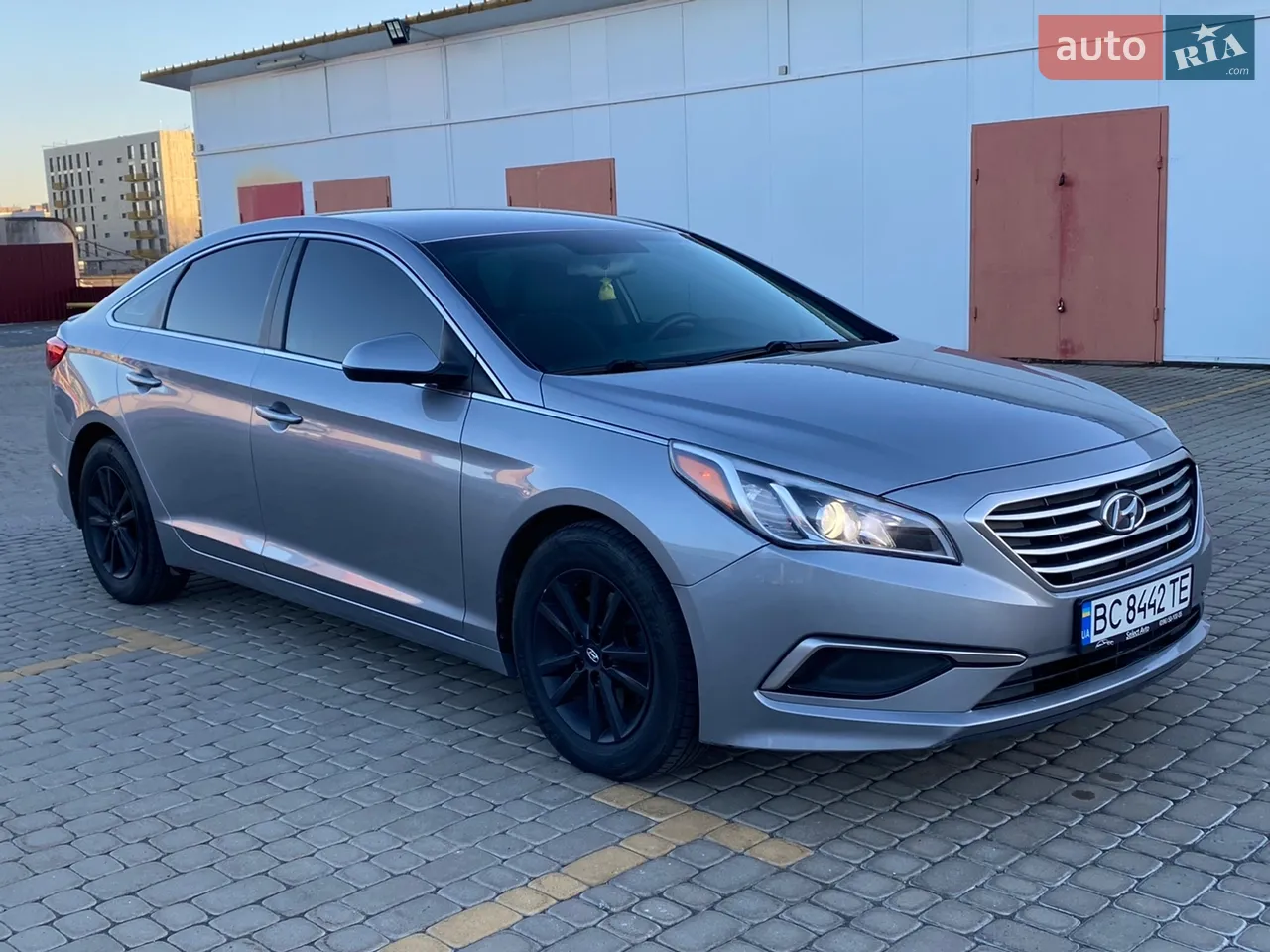 2016 Hyundai Sonata - мініатюра 11