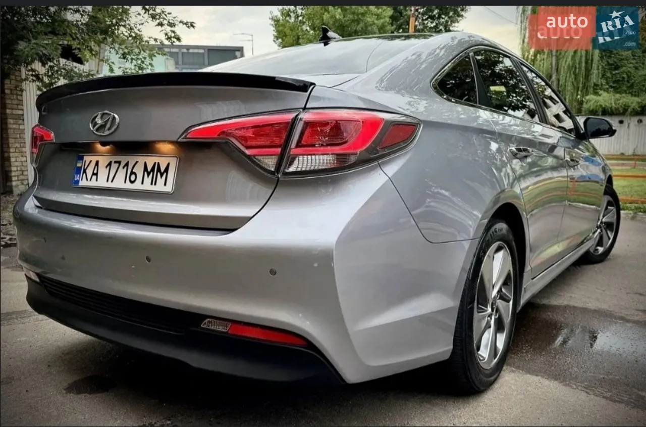 2016 Hyundai Sonata - мініатюра 40