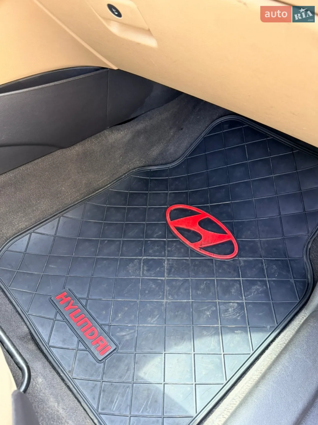2010 Hyundai Sonata - мініатюра 10