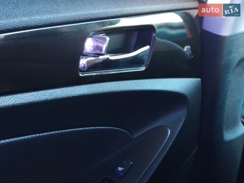 Седан Hyundai Sonata 2010 в Ромнах фото 8 Седан Hyundai Sonata 2010 в Ромнах