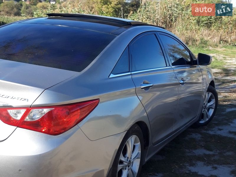 Седан Hyundai Sonata 2010 в Ромнах фото 17 Седан Hyundai Sonata 2010 в Ромнах