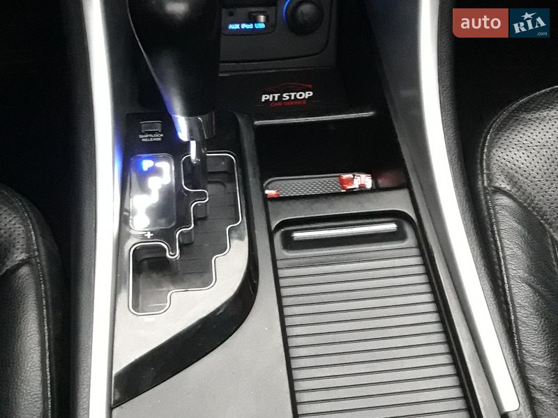 Седан Hyundai Sonata 2010 в Ромнах фото 40 Седан Hyundai Sonata 2010 в Ромнах