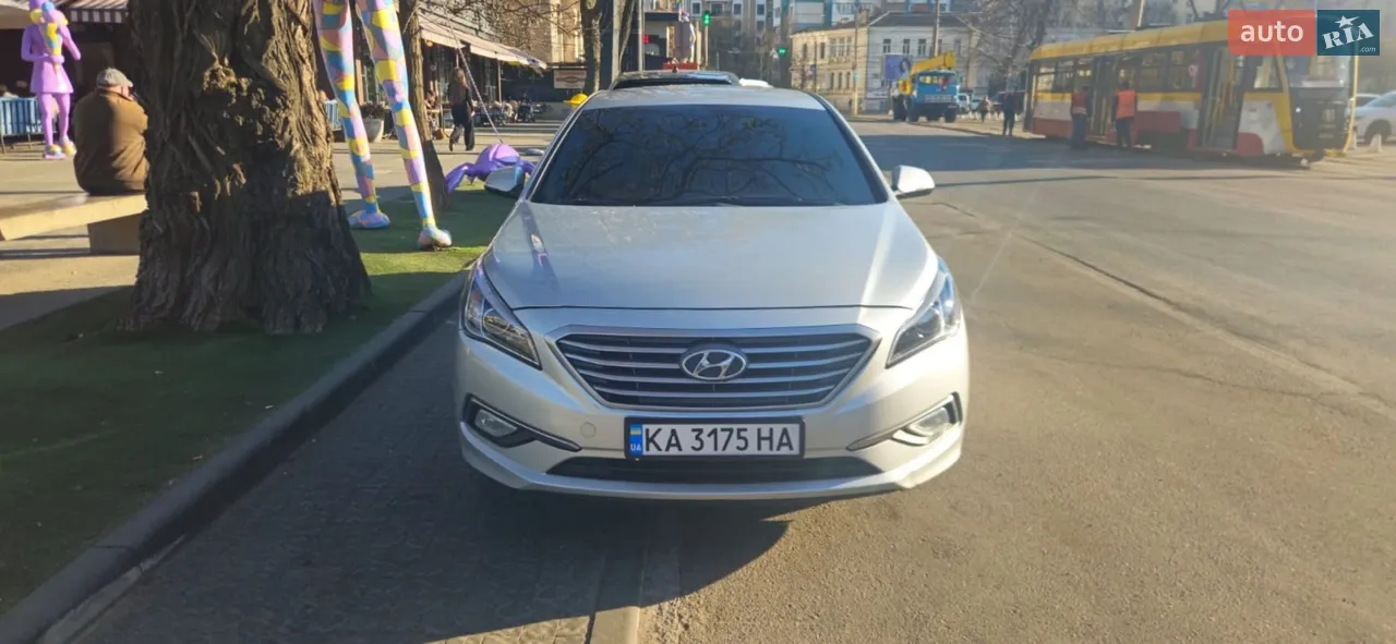 2015 Hyundai Sonata - мініатюра 7