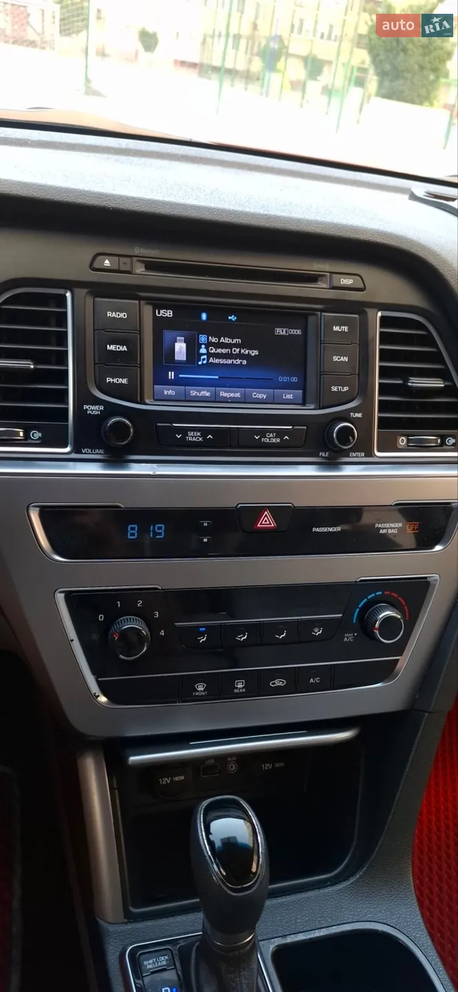 2015 Hyundai Sonata - мініатюра 11