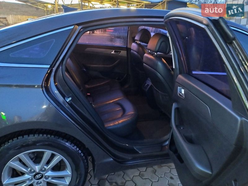 Седан Hyundai Sonata 2015 в Киеве
