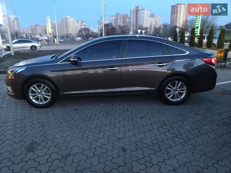 Седан Hyundai Sonata 2015 в Киеве
