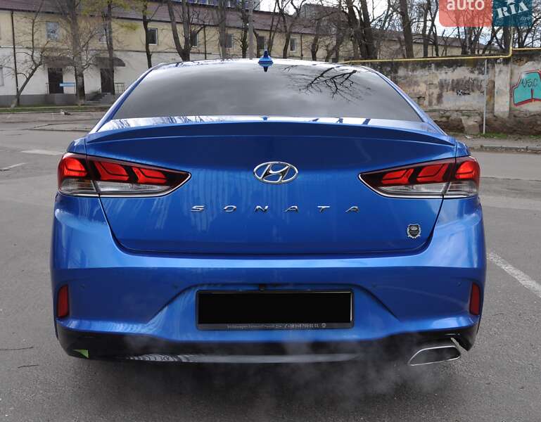 Седан Hyundai Sonata 2017 в Одессе