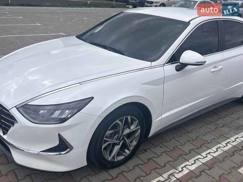 Hyundai Sonata 2022