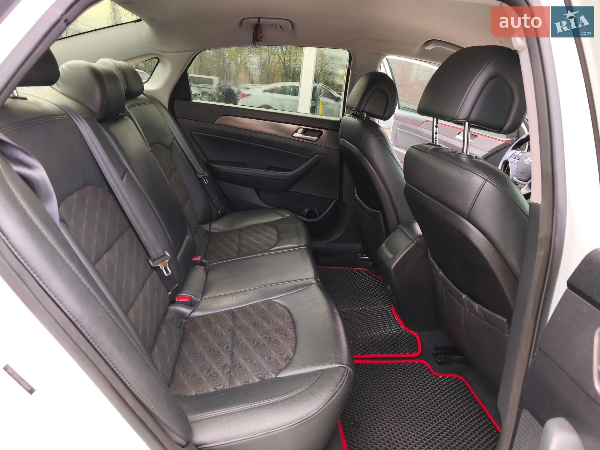 2014 Hyundai Sonata - мініатюра 15