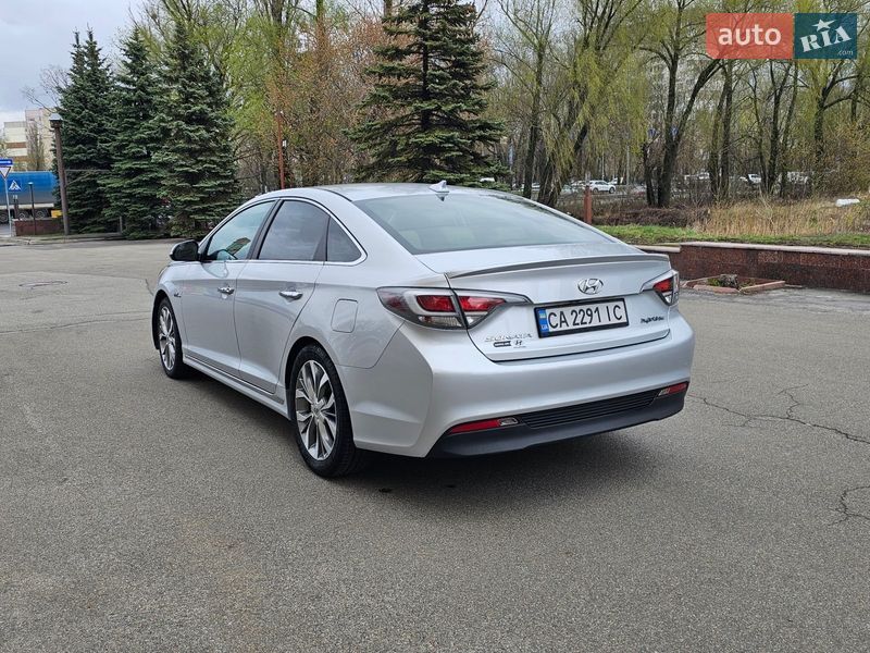 Седан Hyundai Sonata 2015 в Киеве фото 9 Седан Hyundai Sonata 2015 в Киеве